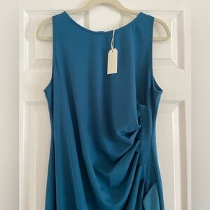 Elegant Blue Sleeveless Long Dress